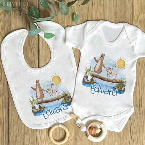 Personalised Baby baby sleepsuit vest and bib gift set, white cotton bodysuit, Gift for New baby, Animals on a log