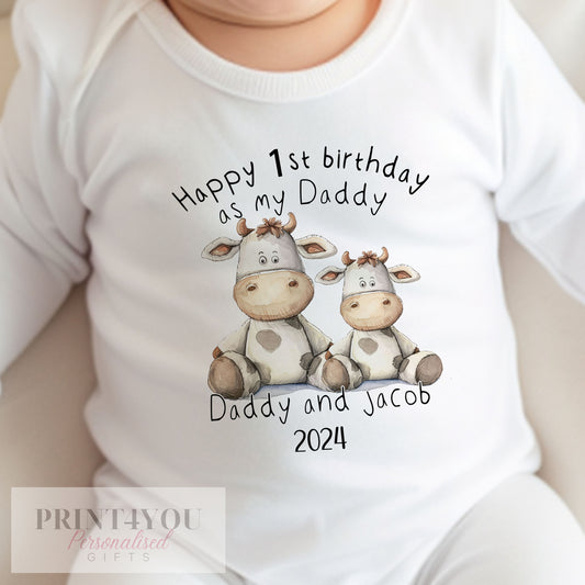 White cotton bib personalised with the Happy Birthday Daddy design and baby's name.