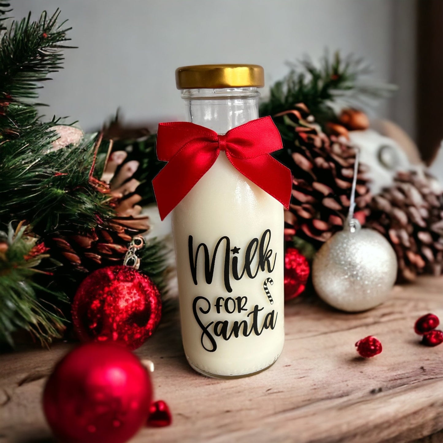 Santa's Milk Bottle with Gold Cap – Durable and Reusable for Magical Christmas Memories